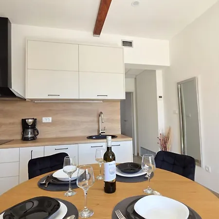 Penthouse Dijana Apartman