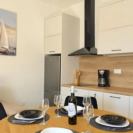 Penthouse Dijana Apartamento *